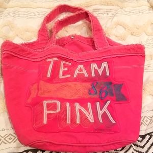 Team Pink Victoria Secret beach bag!